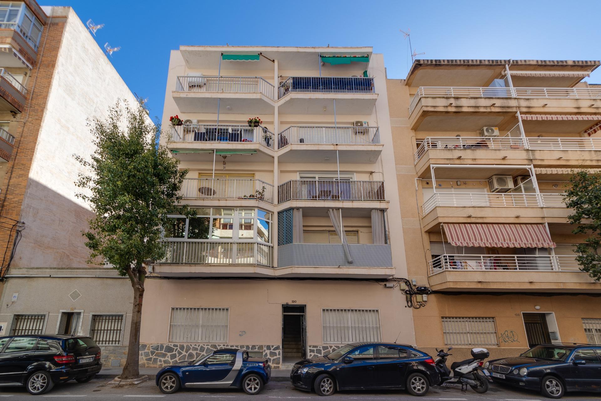 Lägenhet till salu i Torrevieja