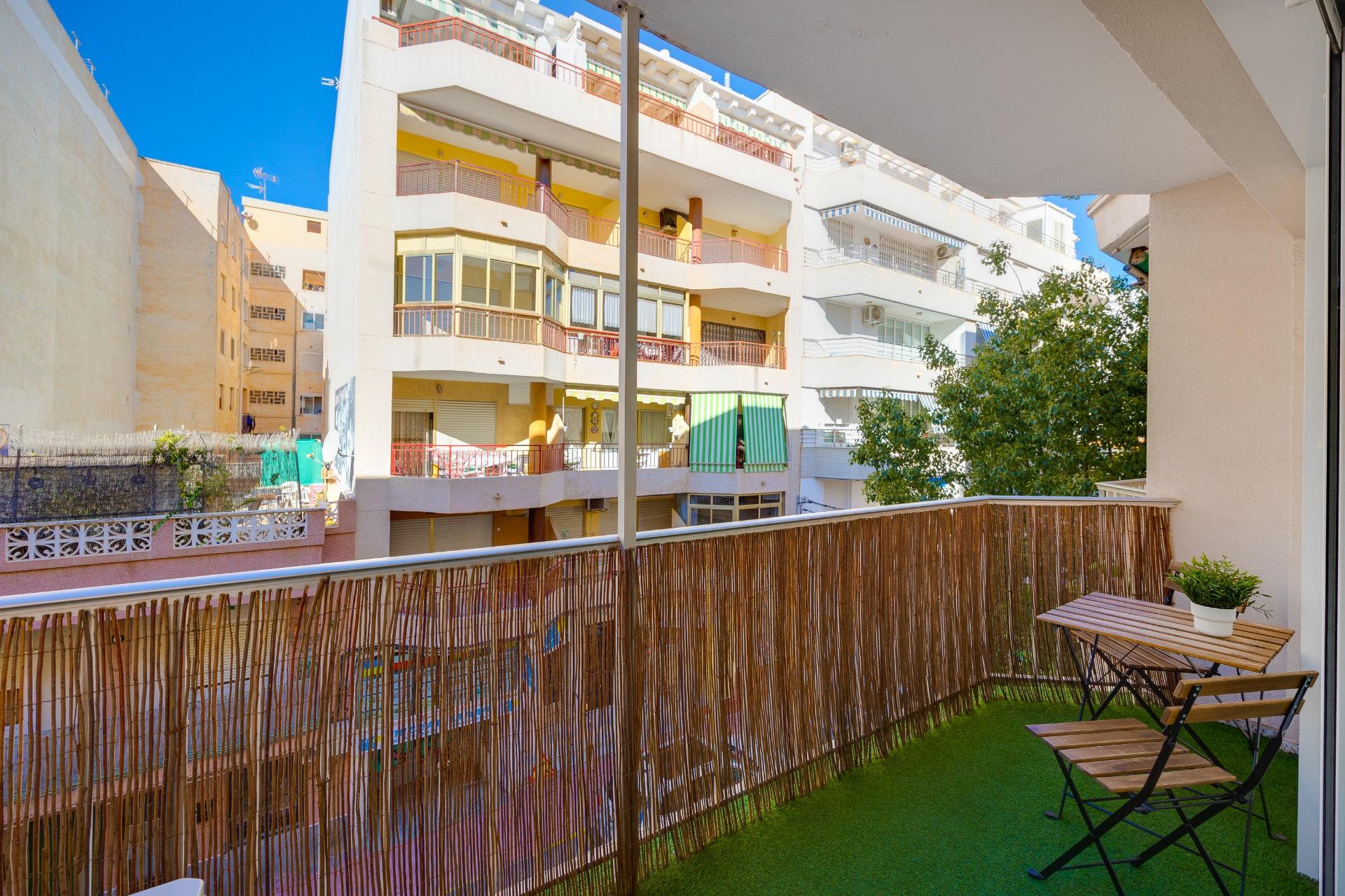 Lägenhet till salu i Torrevieja