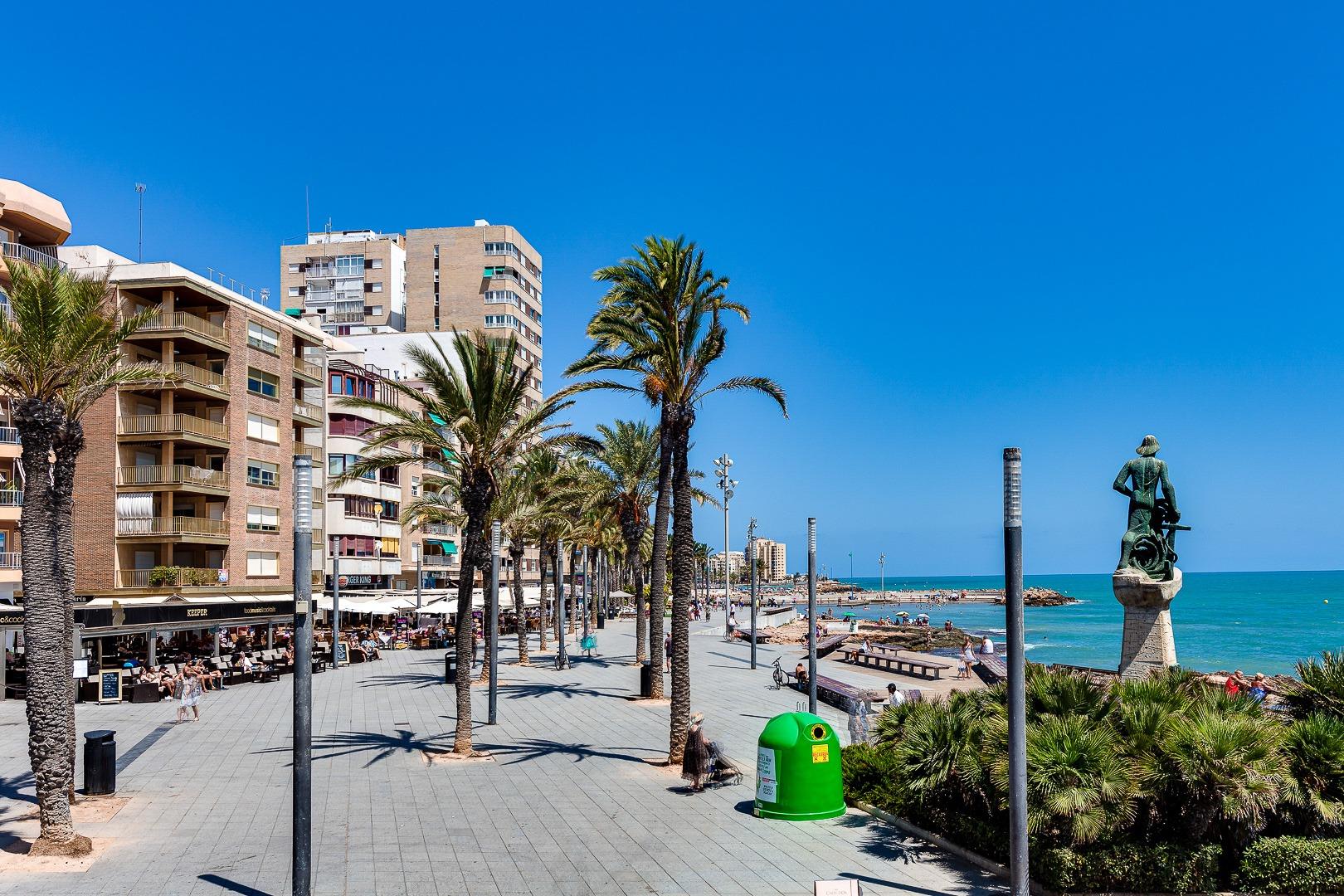 Lägenhet till salu i Torrevieja