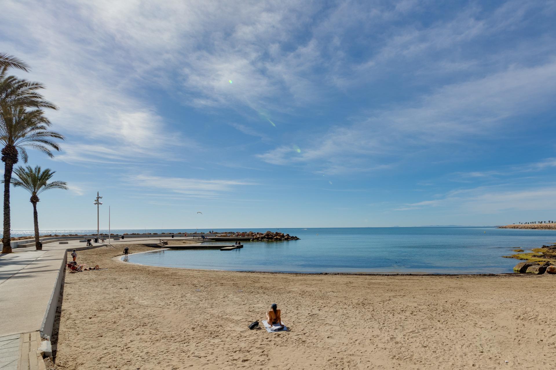 Lägenhet till salu i Torrevieja
