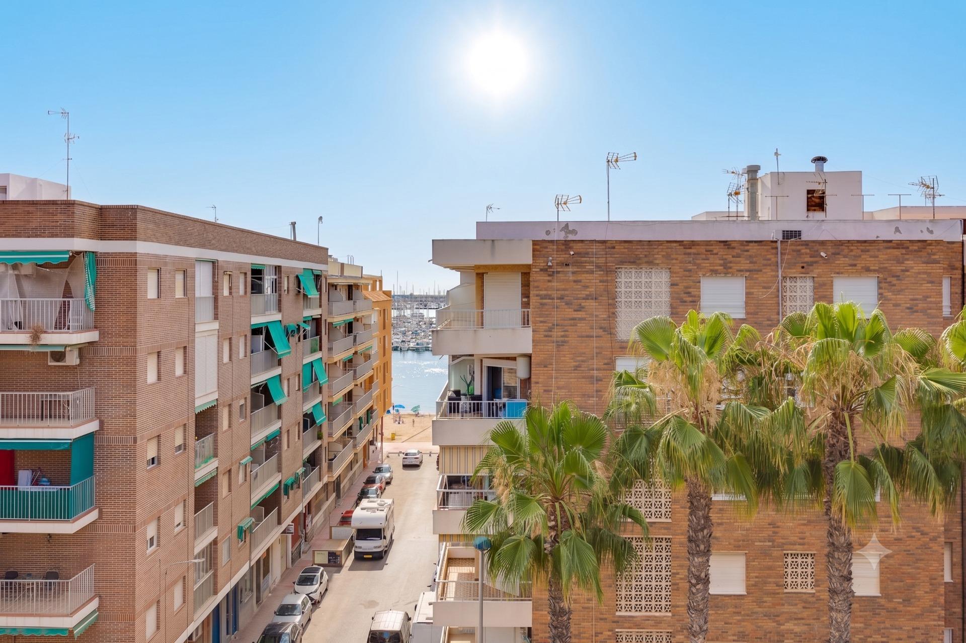 Takvåning till salu i Torrevieja