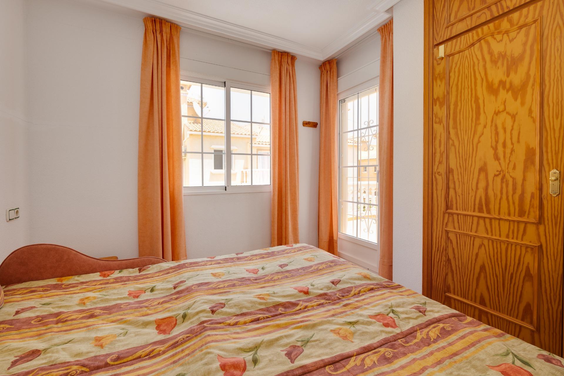 Hus till salu i Orihuela Costa