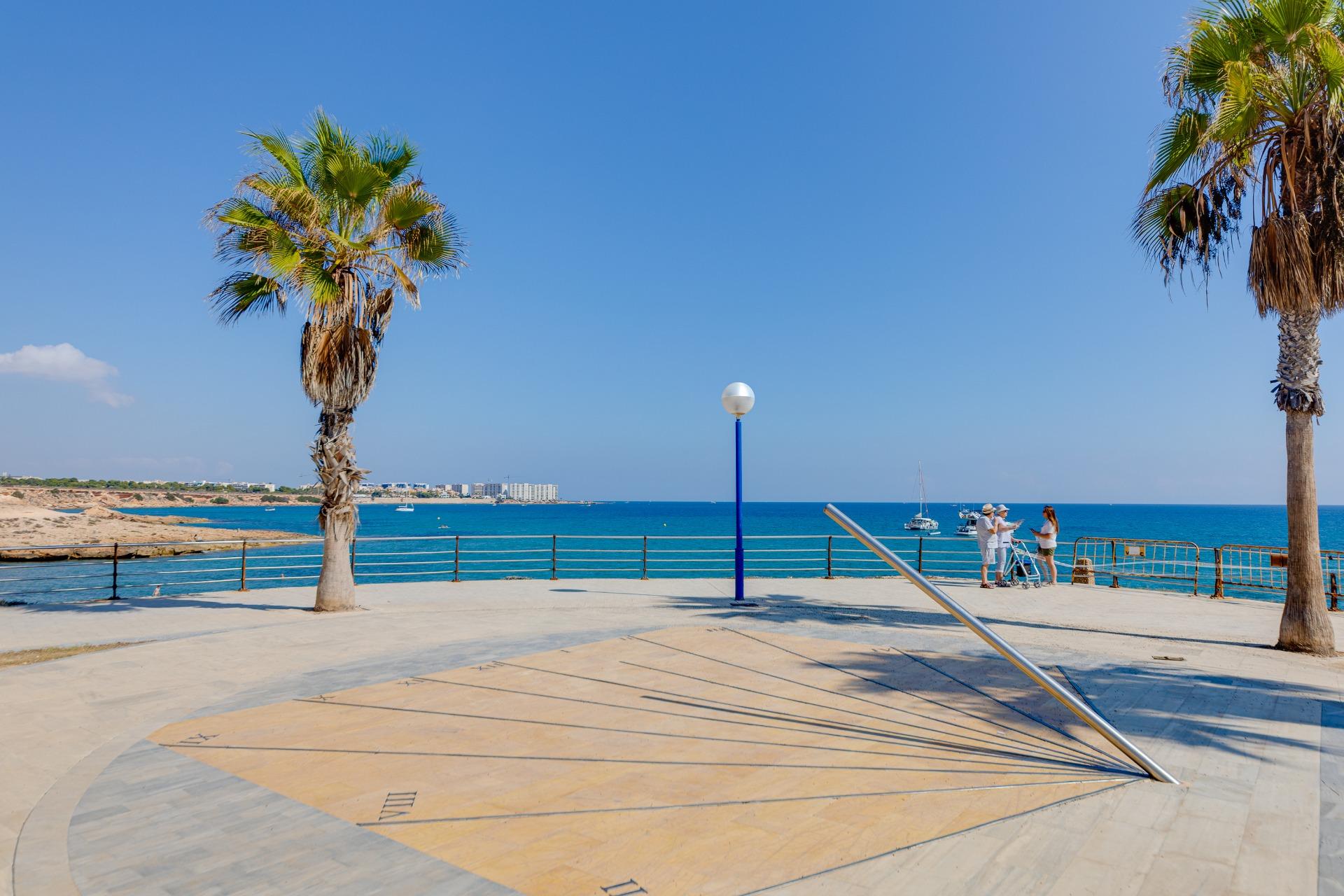 Hus till salu i Orihuela Costa