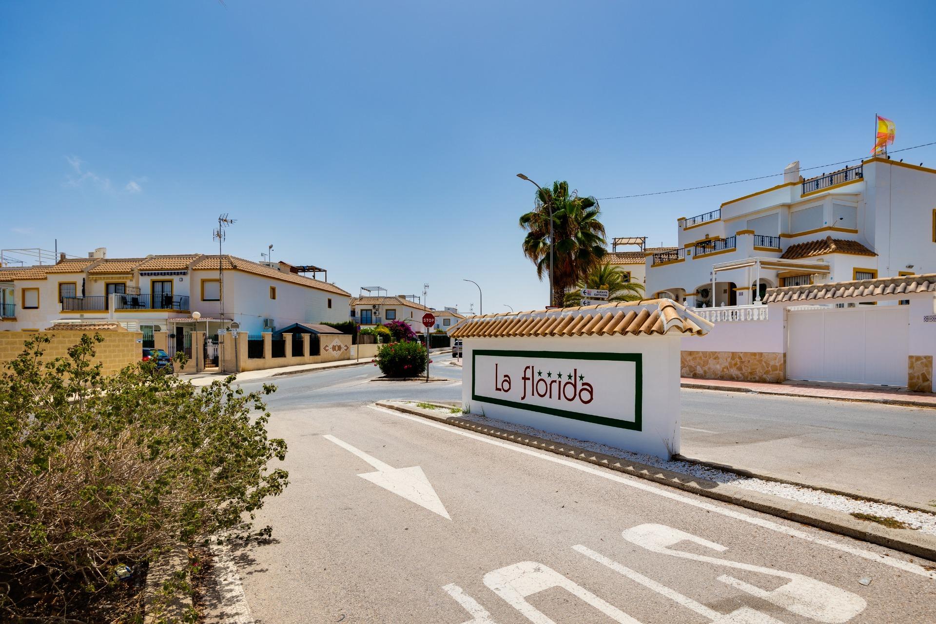 Hus till salu i Orihuela Costa