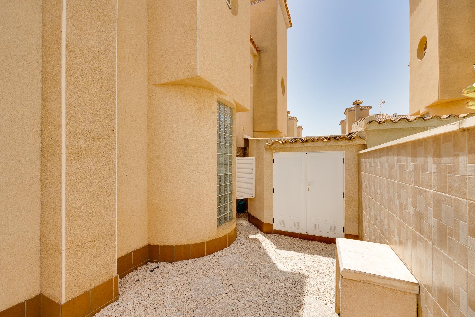 Hus till salu i Orihuela Costa