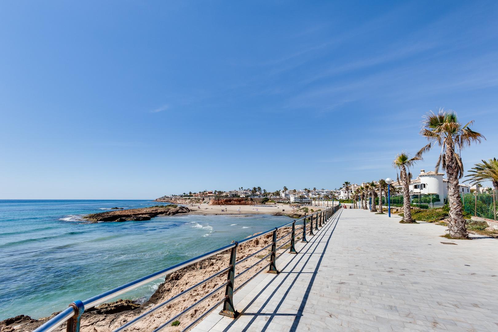 Hus till salu i Orihuela Costa