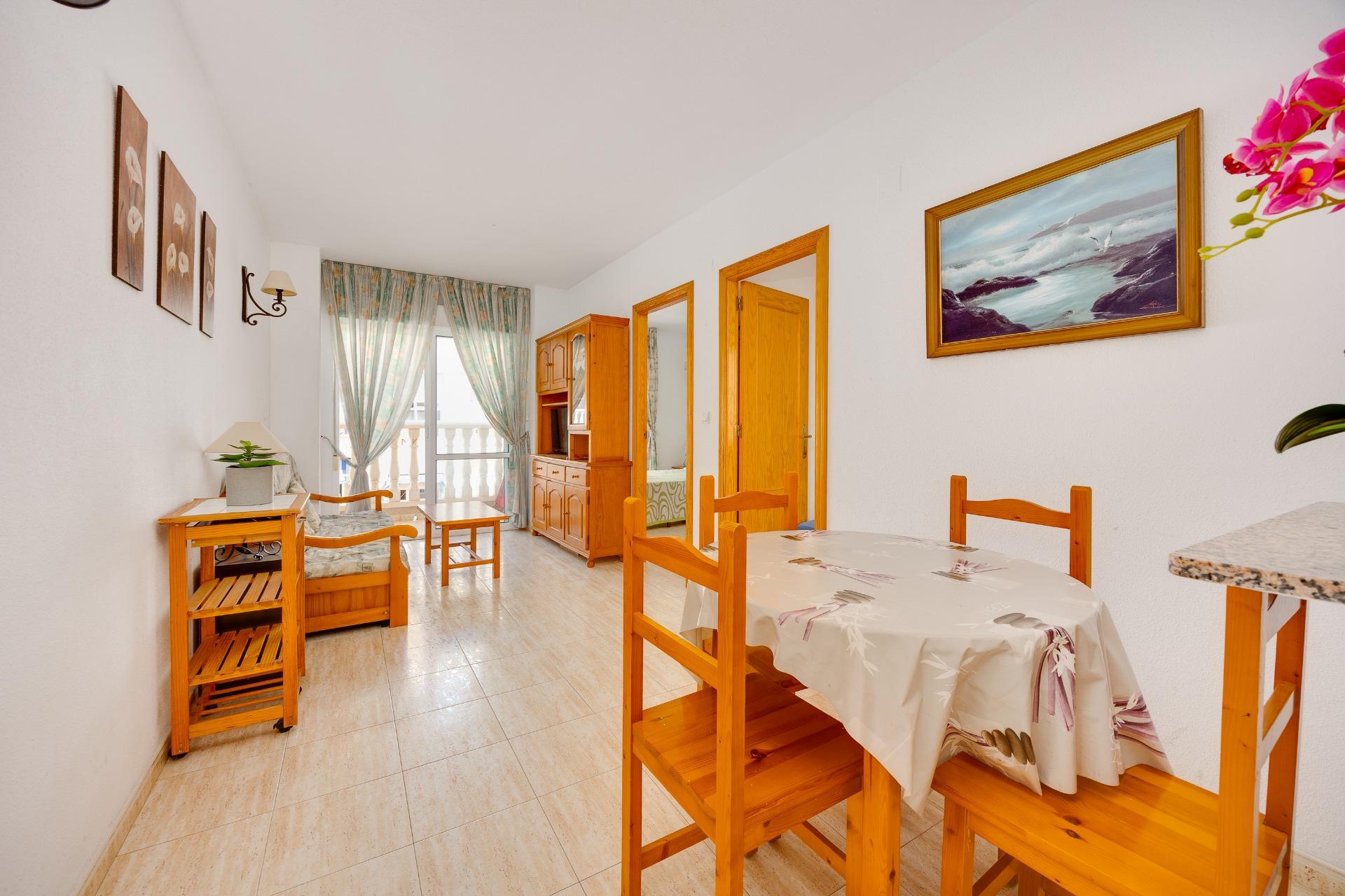 Lägenhet till salu i Torrevieja