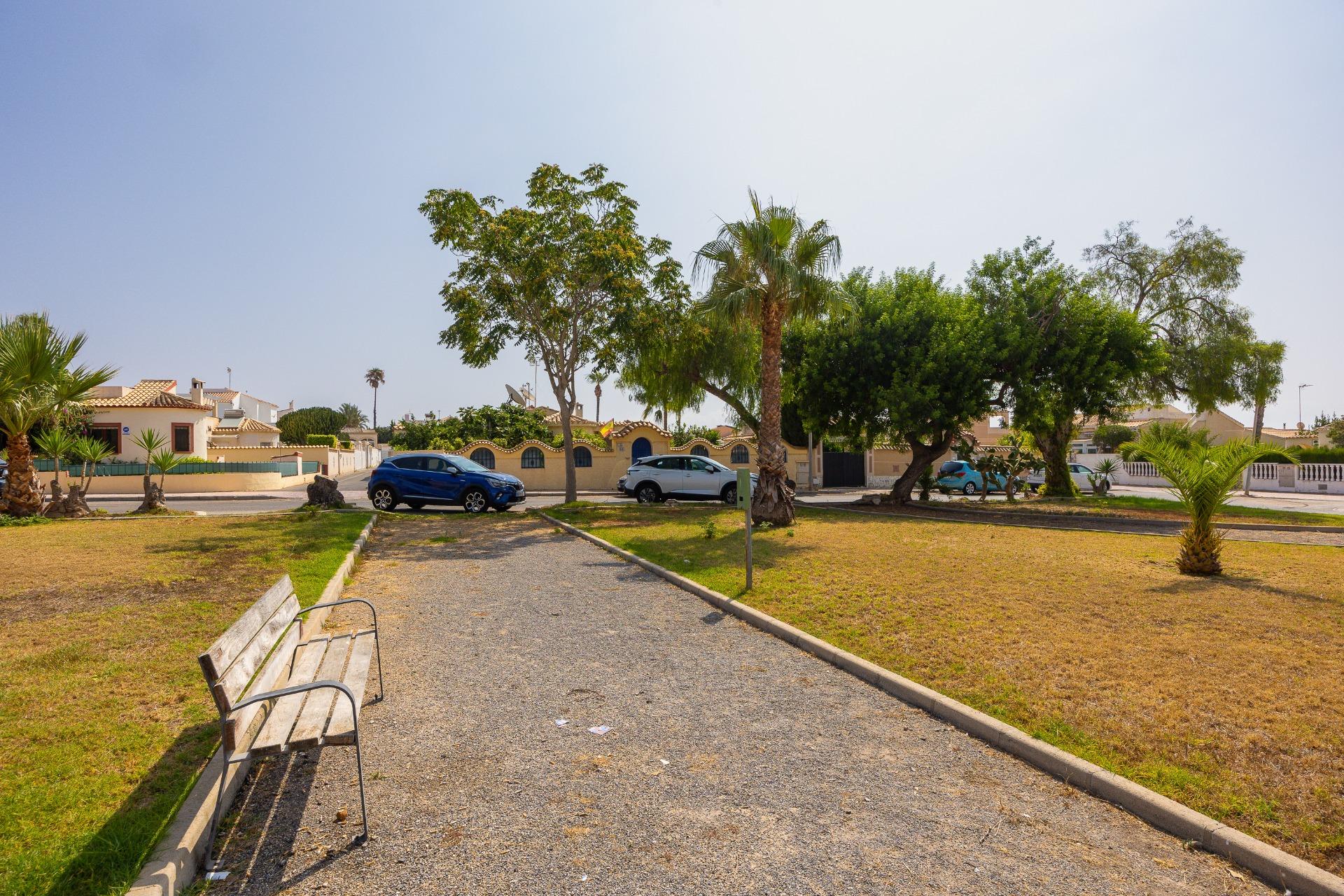 Villa till salu i Orihuela Costa