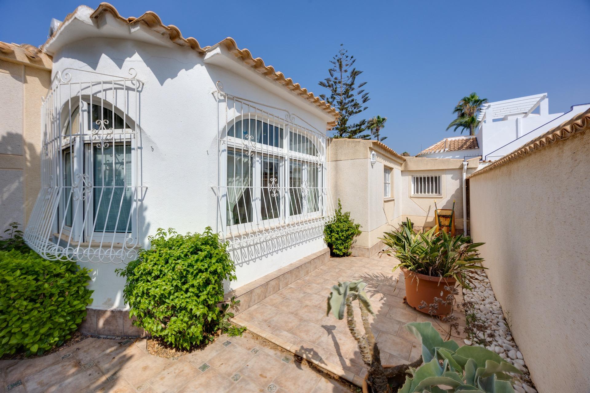 Villa till salu i Orihuela Costa