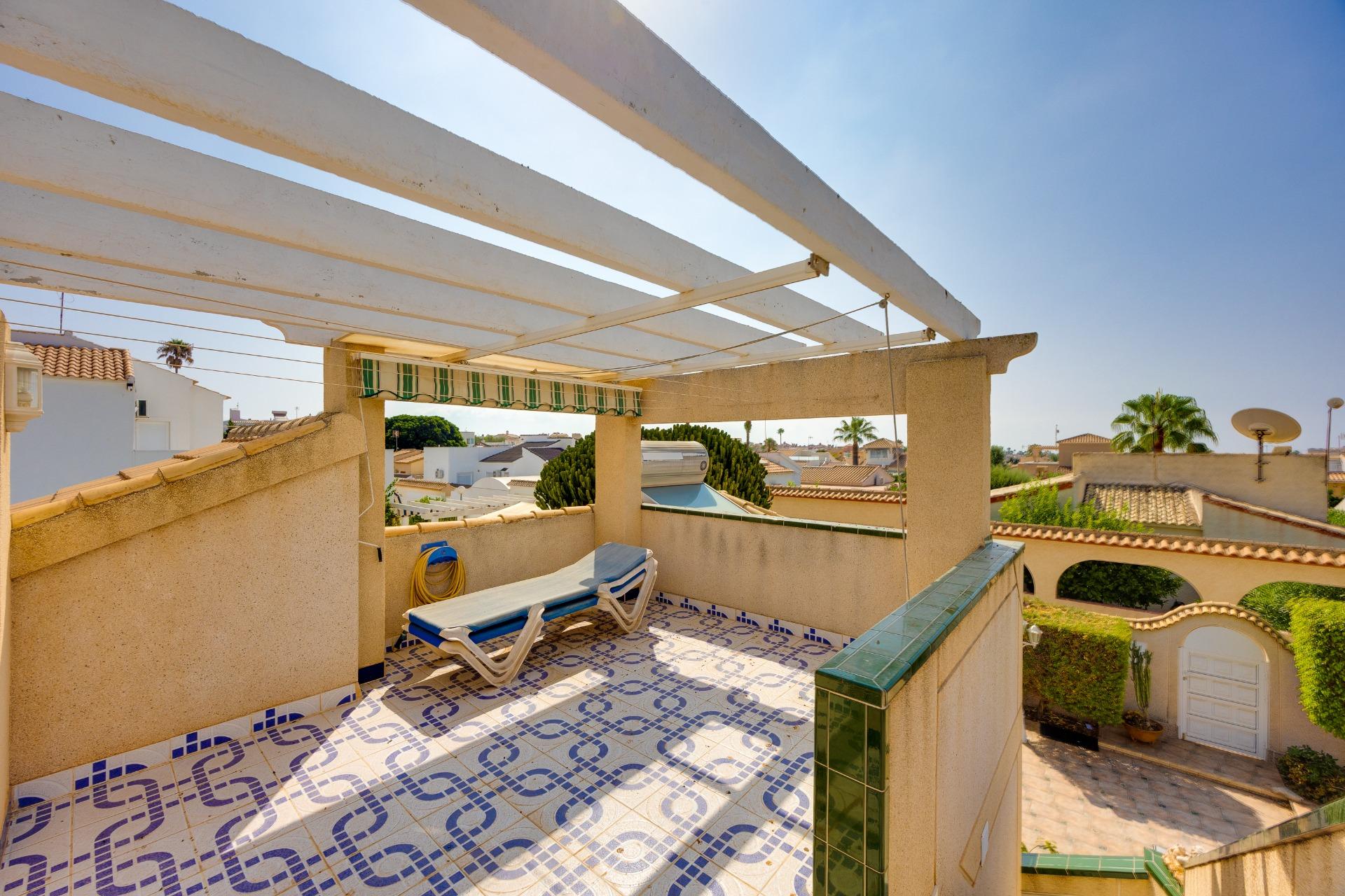 Villa till salu i Orihuela Costa