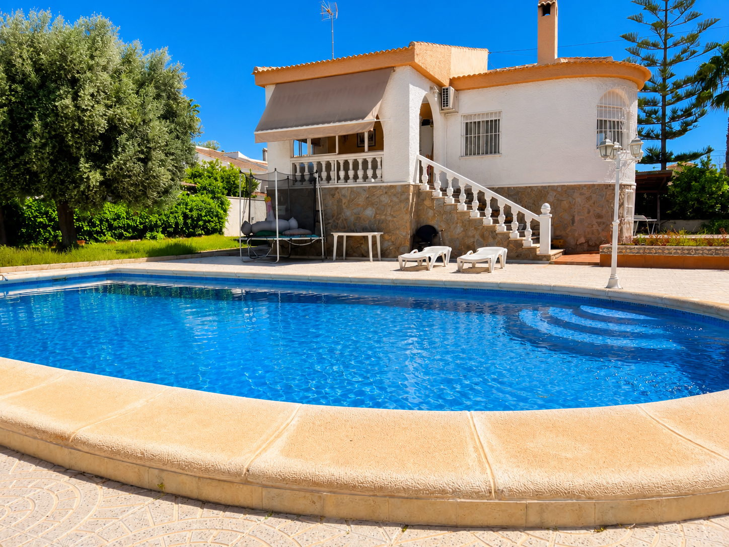 Villa til salg i Torrevieja