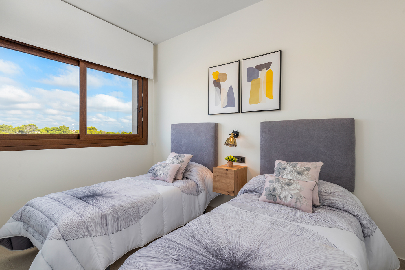 NYBYGGET PENTHOUSE MED TERRASSE OG SPEKTAKULÆR UDSIGT