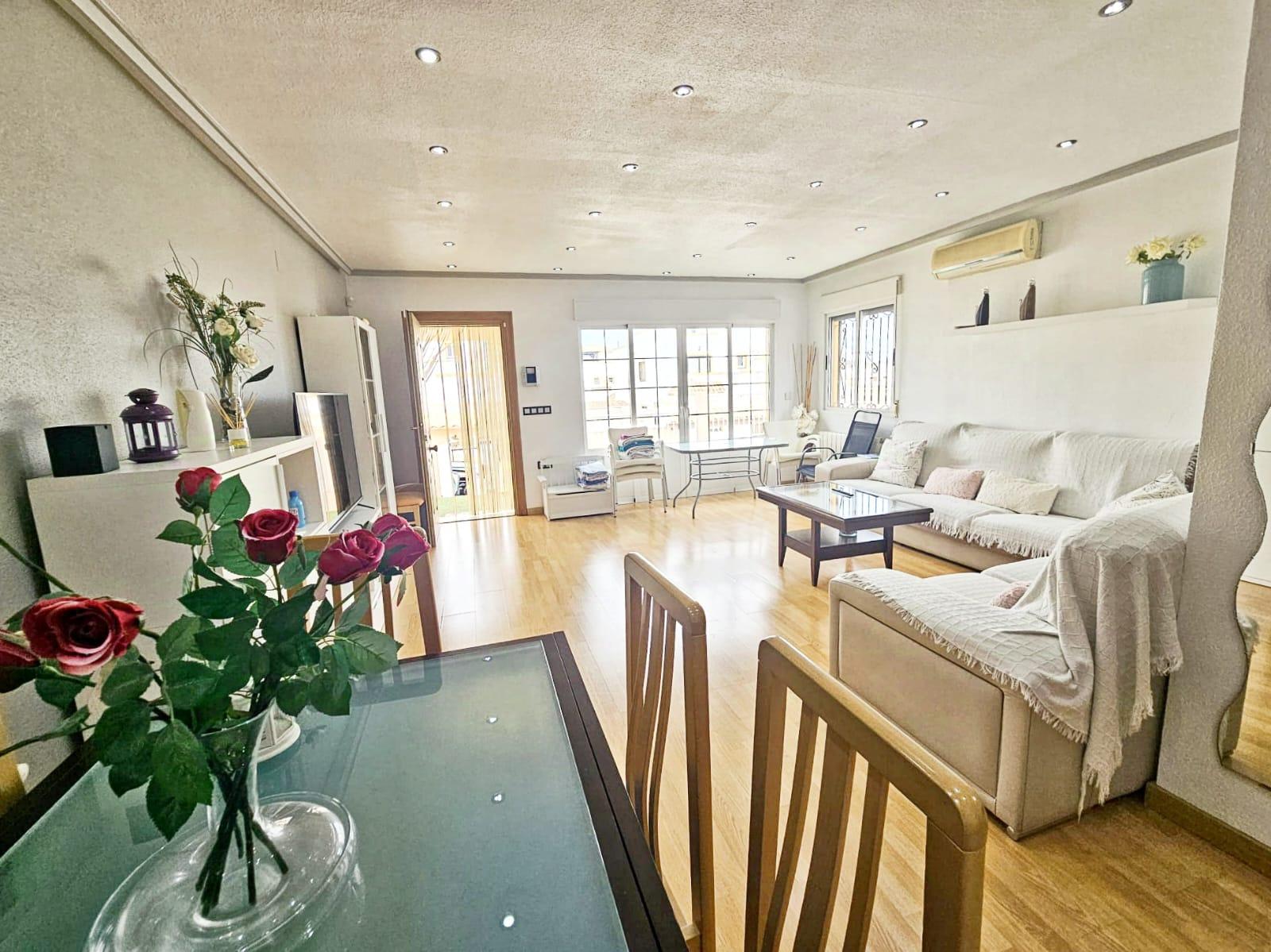 Chalet en venta en Orihuela Costa