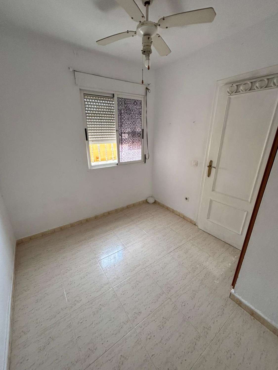 OCASIÓN!! DUPLEX 3 DORMITORIOS 2 BAÑOS EN LA SIESTA PARA REFORMAR CON PISCINA!!