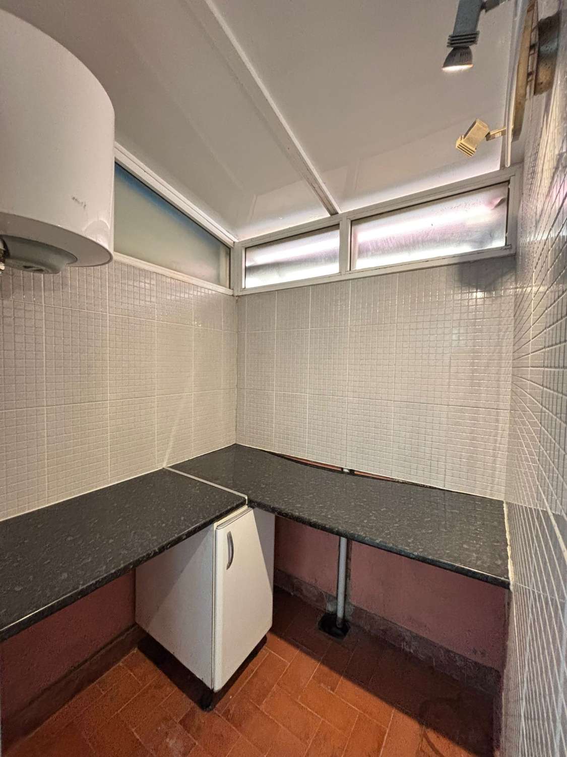 OCASIÓN!! DUPLEX 3 DORMITORIOS 2 BAÑOS EN LA SIESTA PARA REFORMAR CON PISCINA!!