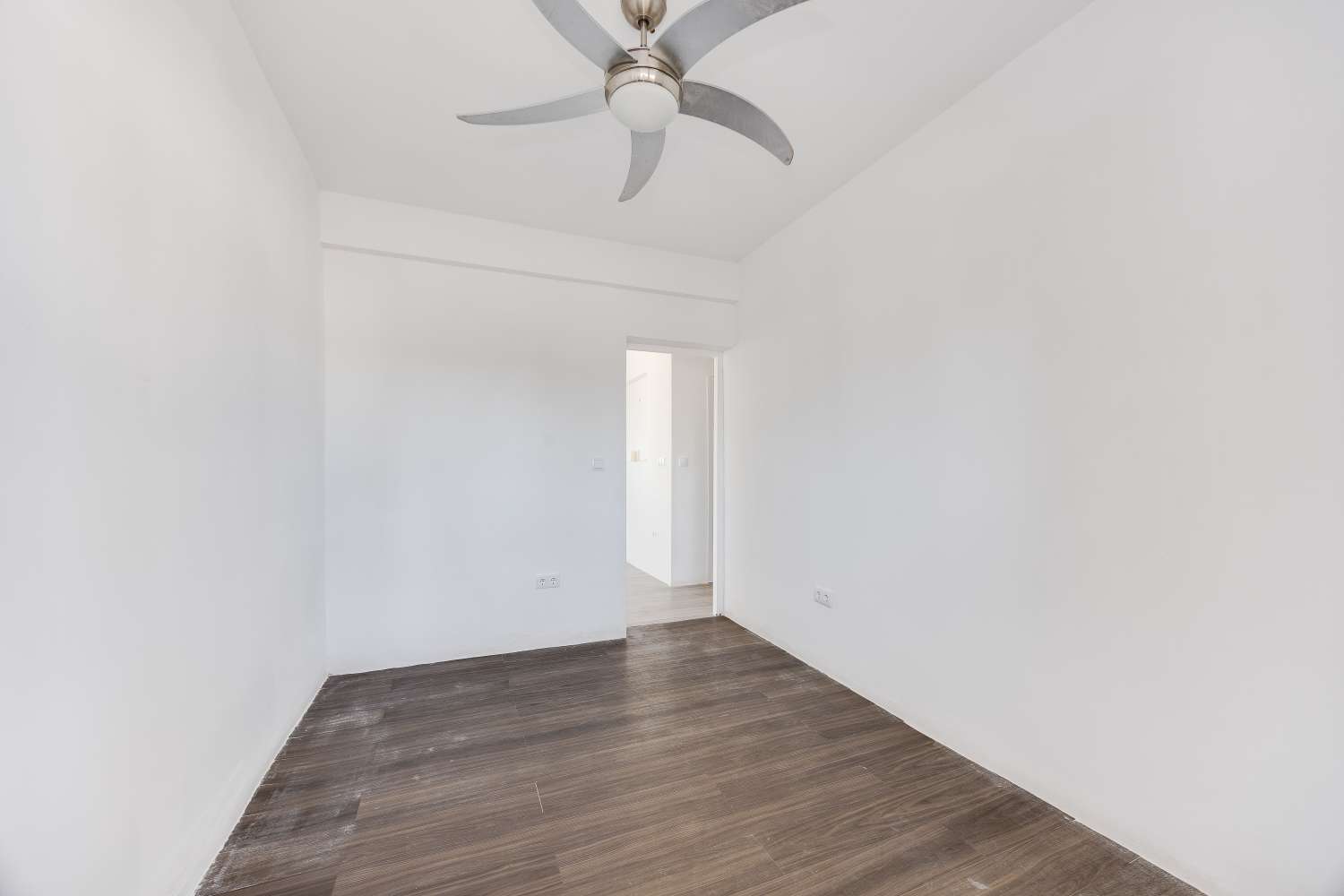 Finca privada de 5.727 m² con vistas panorámicas, piscina