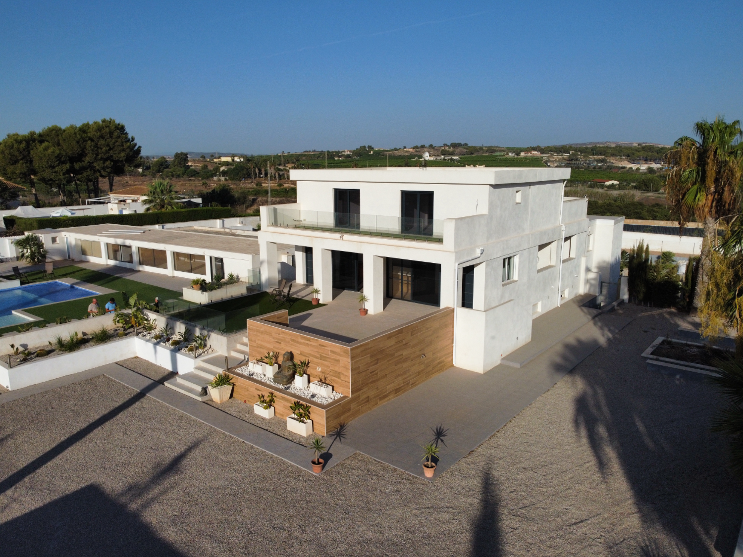 Finca privada de 5.727 m² con vistas panorámicas, piscina