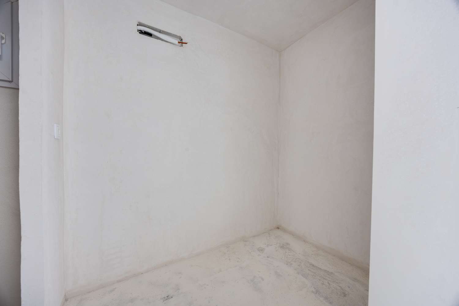 Finca privada de 5.727 m² con vistas panorámicas, piscina