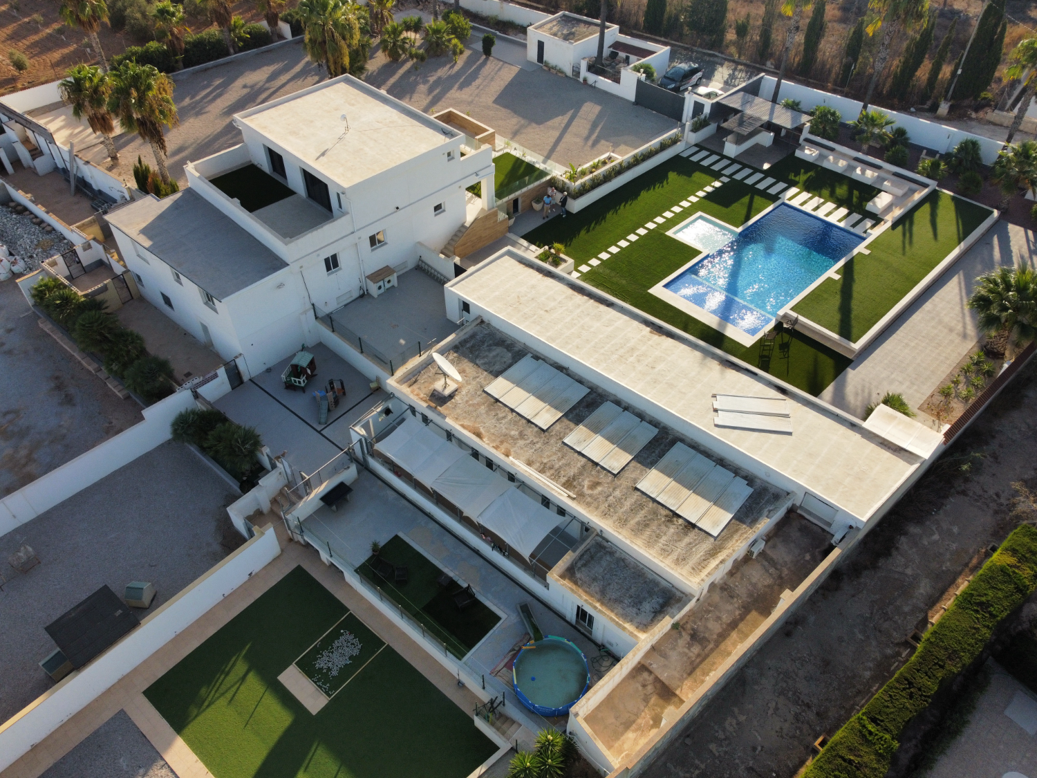 Finca privada de 5.727 m² con vistas panorámicas, piscina