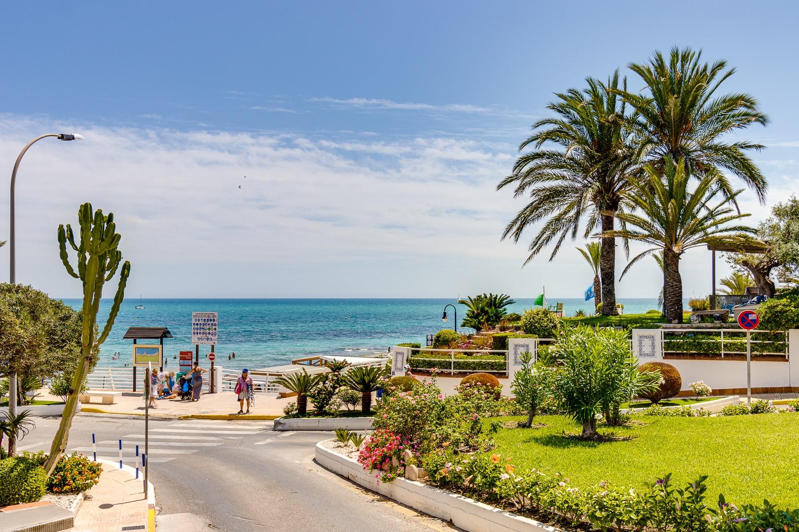 Vila v prodeji in Orihuela Costa