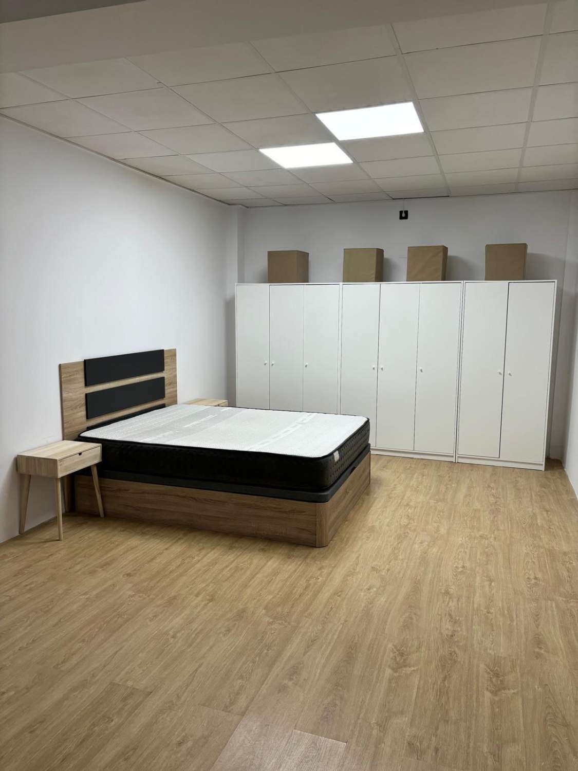 SAMOSTATNĚ STOJÍCÍ DŮM TORREVIEJA CENTER
