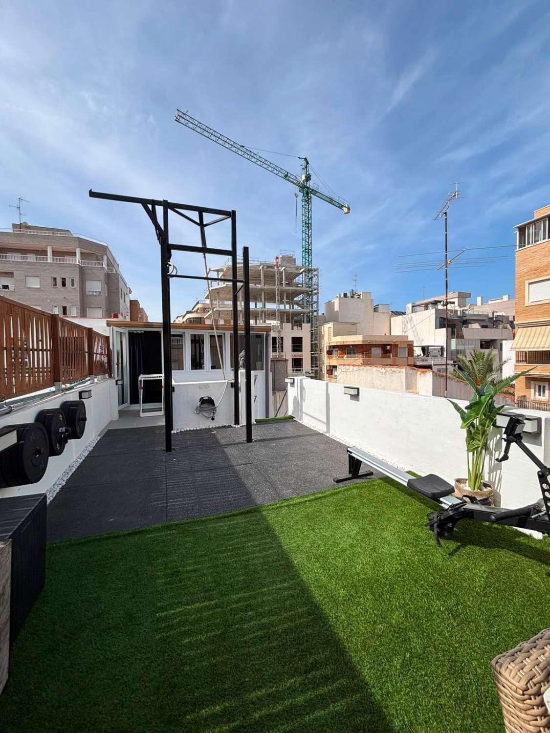 SAMOSTATNĚ STOJÍCÍ DŮM TORREVIEJA CENTER