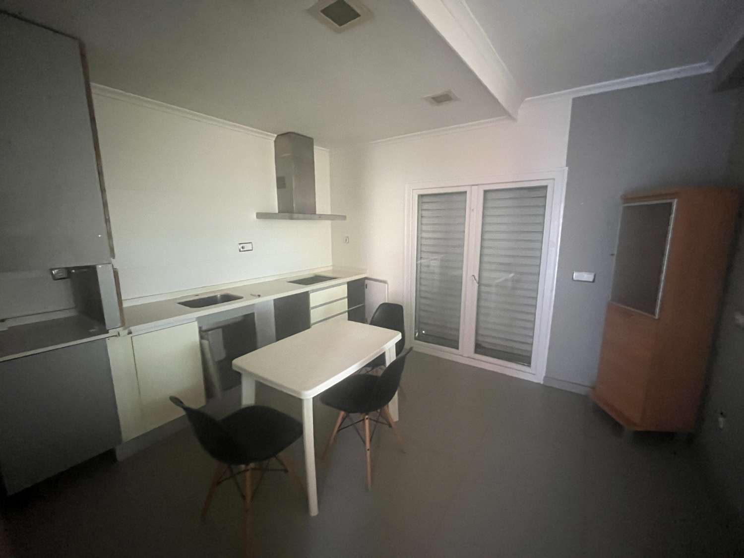 CHALET INDEPENDIENTE CON PISCINA PRIVADA, AGUAS NUEVAS A 3 KM DE LA PLAYA