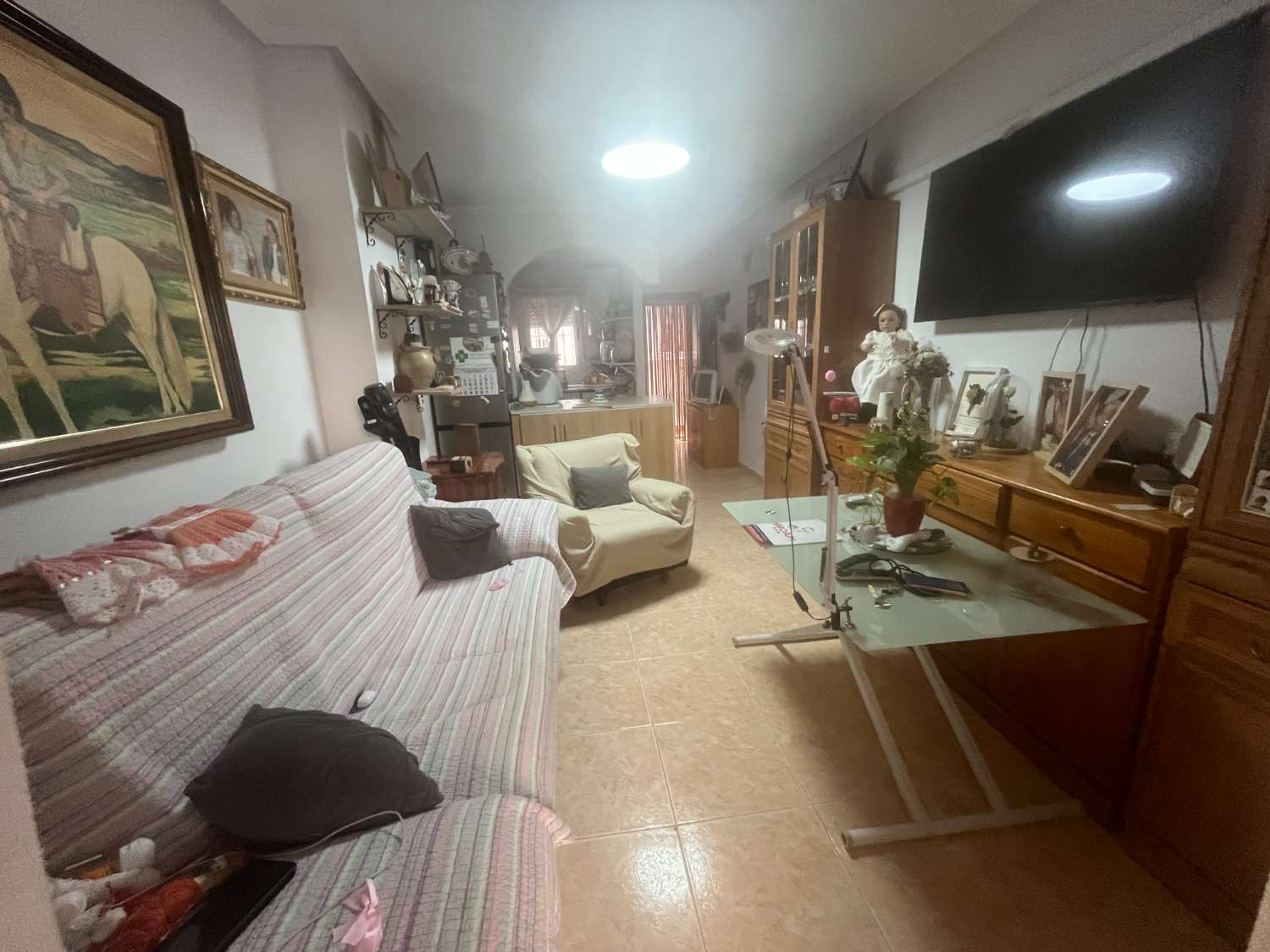 Appartement met twee slaapkamers en zwembad dicht bij het centrum en het strand