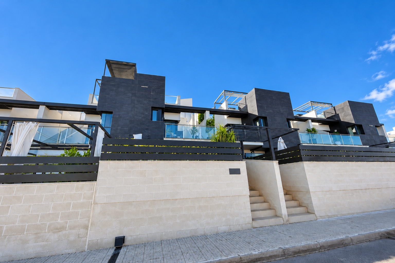 Huvila myynnissä Orihuela Costa