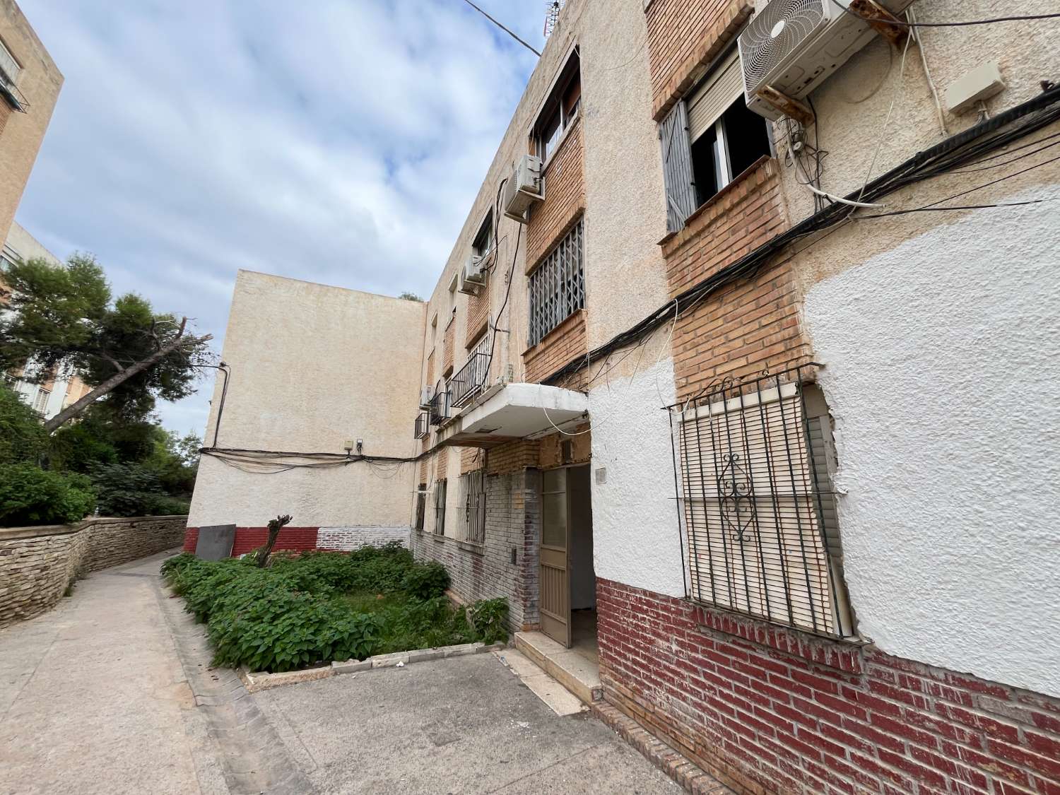 WOHNUNG IN ALICANTE